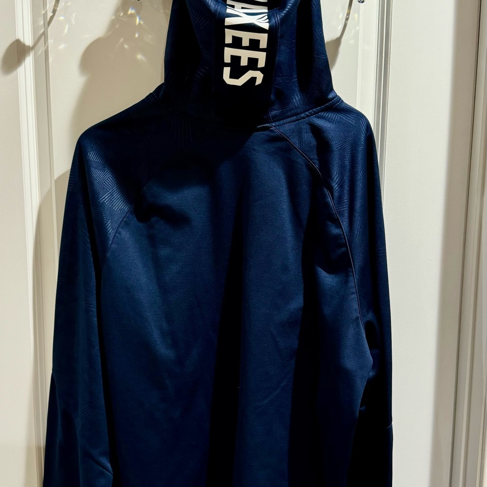 Men’s XXL New York Yankees pullover hoodie - Picture 3 of 7